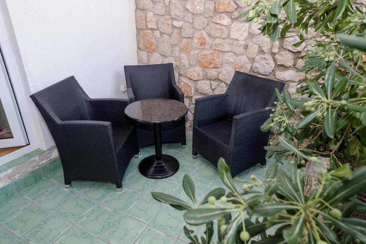 Guesthouse Sime Kolan Exteriér fotografie