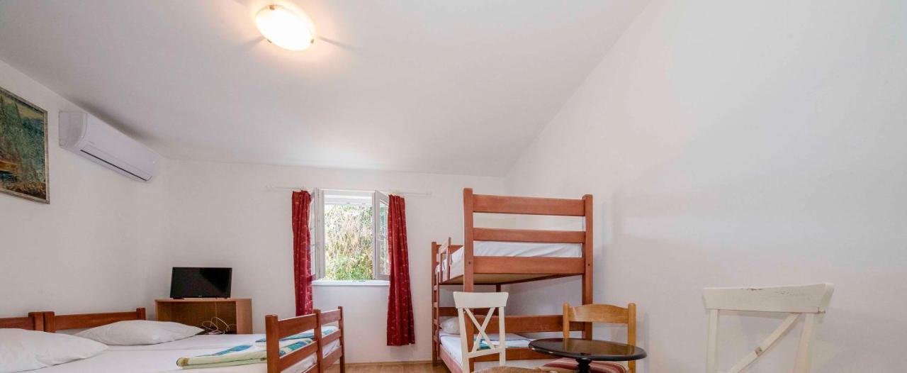 Guesthouse Sime Kolan Exteriér fotografie