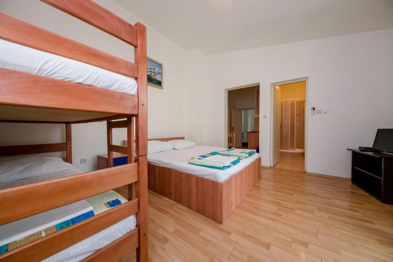 Guesthouse Sime Kolan Exteriér fotografie
